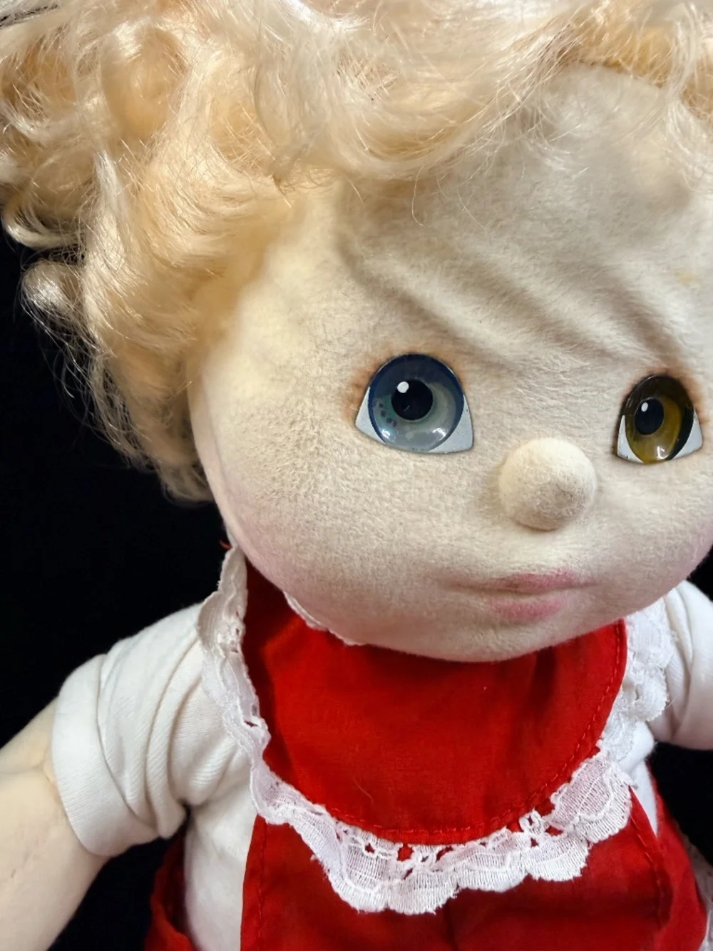 1985 MATTEL, INC. My Child Doll